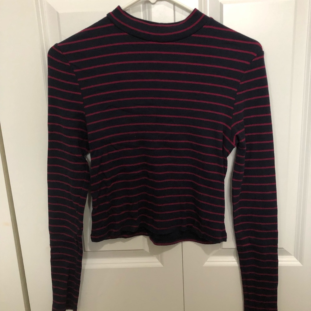 H&M Long Sleeve - Picture 4 of 5